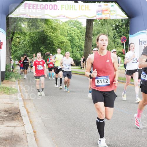 29.06.2025 - hella hamburg halbmarathon MichiJ http://msf.ph/oto/8321029 29.06.2025 10:37:16 Zwischen KM18-KM19 2013, 2020, 2880, 3562, 4247, 7100, 8112, 8437, 8454, 8657, 8921, 9031, 9303, 9491, 9597, 10859, 10860, 11819, 12203, 15950, 16738, 16891 meine-sportfotos.de