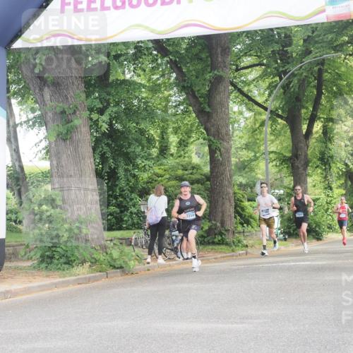 29.06.2025 - hella hamburg halbmarathon KatJ http://msf.ph/oto/8321088 29.06.2025 10:16:30 Zwischen KM18-KM19  meine-sportfotos.de