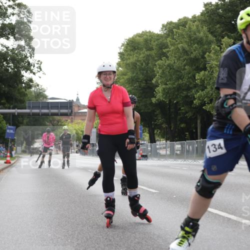 29.06.2025 - hella hamburg halbmarathon Jannik Wohlers http://msf.ph/oto/8321158 29.06.2025 09:00:18 Lombardsbrücke  meine-sportfotos.de