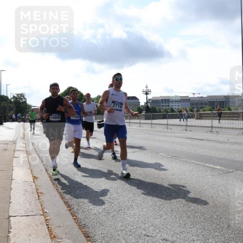 29.06.2025 - hella hamburg halbmarathon Lena Gebhardt http://msf.ph/oto/8321213 29.06.2025 09:48:05 Lombardsbrücke 14908, 11620, 2714, 1164, 1385, 1562, 1743, 2196, 2296, 2714, 2767, 3959, 4602, 4860, 5091, 5092, 5315, 6684, 6829, 6990, 8084, 8362, 8901, 8933, 9178, 9944, 10384, 10793, 10900, 10968, 11019, 11202, 11227, 11559, 11620, 11745, 11929, 12290, 12462, 12514, 12751, 12865, 13419, 13514, 13595, 13798, 13854, 14387, 14601, 14875, 14908, 14934, 14952, 15015, 15261, 15415, 15701, 15959, 15965, 16119, 16158, 16964, 17154 meine-sportfotos.de