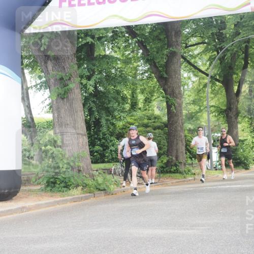 29.06.2025 - hella hamburg halbmarathon KatJ http://msf.ph/oto/8321253 29.06.2025 10:16:30 Zwischen KM18-KM19  meine-sportfotos.de