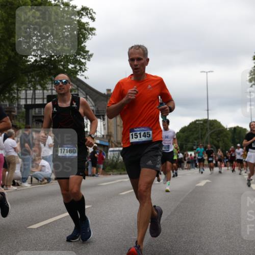 29.06.2025 - hella hamburg halbmarathon Yannick Fuchs http://msf.ph/oto/8321282 29.06.2025 10:51:07 20KM 1387, 1485, 1715, 1719, 1972, 2034, 2282, 2417, 2652, 2676, 3435, 4167, 5033, 5728, 6272, 6720, 7269, 8744, 9577, 9820, 10133, 11043, 11590, 11612, 11832, 12774, 13245, 13376, 13523, 13863, 14361, 14369, 14737, 14881, 14951, 15110, 15125, 15145, 15220, 15664, 15726, 16093, 16113, 16470, 16830, 16909, 17160, 17201, 17617, 17758, 17769, 17779, 17828, 17848, 18388, 19184 meine-sportfotos.de