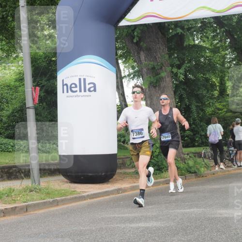 29.06.2025 - hella hamburg halbmarathon KatJ http://msf.ph/oto/8321729 29.06.2025 10:16:34 Zwischen KM18-KM19  meine-sportfotos.de