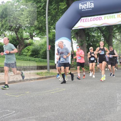 29.06.2025 - hella hamburg halbmarathon KatJ http://msf.ph/oto/8321841 29.06.2025 10:46:01 Zwischen KM18-KM19 2006, 2957, 3181, 6208, 7259, 8089 meine-sportfotos.de