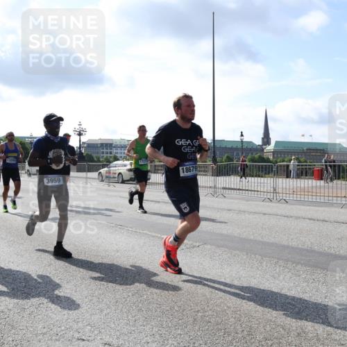29.06.2025 - hella hamburg halbmarathon Lena Gebhardt http://msf.ph/oto/8321843 29.06.2025 09:48:09 Lombardsbrücke 192, 12514, 13595, 3959, 17217, 18679227777, 1164, 1385, 1562, 1743, 2196, 2296, 2714, 2767, 3959, 4602, 4860, 5091, 5092, 5315, 6684, 6829, 6990, 8362, 8901, 8933, 9178, 9944, 10384, 10404, 10793, 10900, 10968, 11202, 11227, 11620, 11745, 11929, 12290, 12462, 12514, 12865, 12916, 13514, 13595, 13798, 13854, 14387, 14601, 14875, 14908, 14934, 14952, 15015, 15261, 15415, 15701, 15931, 15959, 15965, 16119, 16158, 16964 meine-sportfotos.de