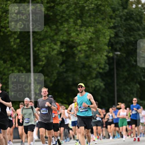 29.06.2025 - hella hamburg halbmarathon Dr. Thomas Lammeyer http://msf.ph/oto/8322044 29.06.2025 10:39:15 Kennedybrücke 1417, 1497, 1821, 1849, 2265, 2482, 3130, 3409, 4564, 4884, 5027, 5793, 6335, 6571, 6746, 6803, 6859, 7020, 7386, 7733, 8369, 9164, 9248, 9342, 10335, 10393, 10464, 10606 meine-sportfotos.de