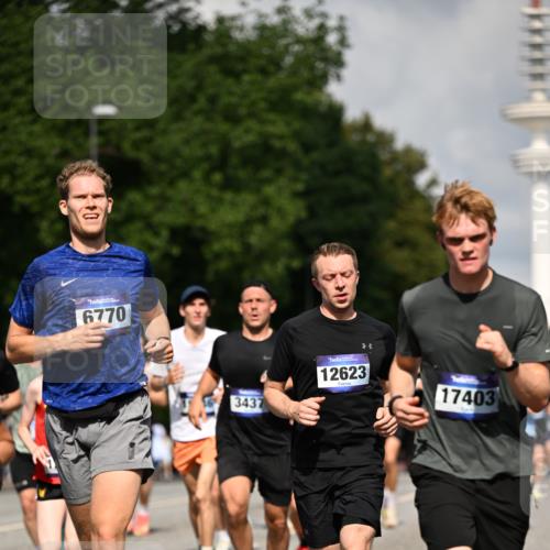 29.06.2025 - hella hamburg halbmarathon Dr. Thomas Lammeyer http://msf.ph/oto/8322050 29.06.2025 09:55:31 Kennedybrücke 1312, 1353, 1569, 1763, 2653, 2880, 3437, 3697, 4297, 4991, 5014, 5047, 5129, 5690, 5987, 6490, 6700, 6770, 7092, 8074, 8359, 8900, 9358, 9547, 9659, 10319, 10480, 10669, 10978, 11021, 11062 meine-sportfotos.de