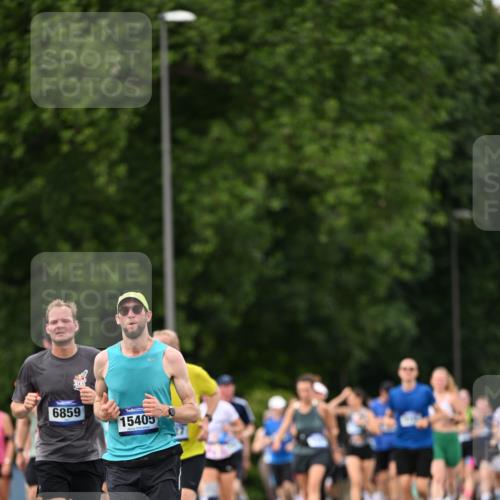 29.06.2025 - hella hamburg halbmarathon Dr. Thomas Lammeyer http://msf.ph/oto/8322296 29.06.2025 10:39:18 Kennedybrücke 1417, 1497, 1821, 1849, 2265, 2482, 3130, 3409, 4564, 4884, 5027, 5793, 6335, 6379, 6571, 6746, 6803, 6859, 7020, 7386, 7733, 8369, 9164, 9248, 9342, 10335, 10358, 10393, 10464, 10606, 11320 meine-sportfotos.de