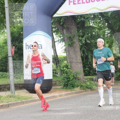 29.06.2025 - hella hamburg halbmarathon KatJ http://msf.ph/oto/8322368 29.06.2025 10:16:38 Zwischen KM18-KM19 7380 meine-sportfotos.de