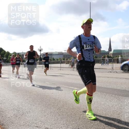 29.06.2025 - hella hamburg halbmarathon Lena Gebhardt http://msf.ph/oto/8322687 29.06.2025 09:48:16 Lombardsbrücke 15959, 10793, 8933, 2767, 1164, 1290, 1385, 1505, 1562, 1710, 1743, 2196, 2296, 2714, 2767, 3959, 4602, 4860, 5091, 5092, 5315, 5554, 5709, 6684, 6829, 6990, 7884, 8362, 8933, 9178, 9403, 9944, 10384, 10404, 10793, 10852, 10900, 11202, 11227, 11620, 11745, 11929, 12051, 12290, 12462, 12488, 12514, 12865, 12916, 13483, 13514, 13595, 13798, 13854, 13975, 14387, 14601, 14875, 14908, 14934, 14952, 15015, 15261, 15415, 15701, 15931, 15959, 15965, 16119, 16158, 16964 meine-sportfotos.de