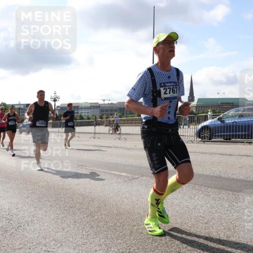29.06.2025 - hella hamburg halbmarathon Lena Gebhardt http://msf.ph/oto/8322723 29.06.2025 09:48:16 Lombardsbrücke 10793, 15959, 2767, 1164, 1290, 1385, 1505, 1562, 1710, 1743, 2196, 2296, 2714, 2767, 3959, 4602, 4860, 5091, 5092, 5315, 5554, 5709, 6684, 6829, 6990, 7884, 8362, 8933, 9178, 9403, 9944, 10384, 10404, 10793, 10852, 10900, 11202, 11227, 11620, 11745, 11929, 12051, 12290, 12462, 12488, 12514, 12865, 12916, 13483, 13514, 13595, 13798, 13854, 13975, 14387, 14601, 14875, 14908, 14934, 14952, 15015, 15261, 15415, 15701, 15931, 15959, 15965, 16119, 16158, 16964 meine-sportfotos.de
