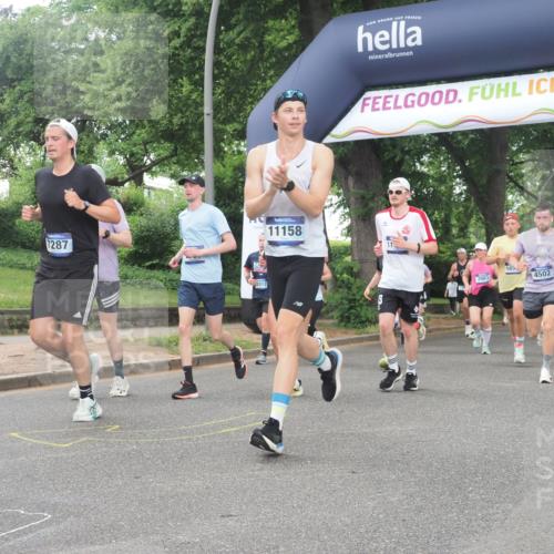 29.06.2025 - hella hamburg halbmarathon KatJ http://msf.ph/oto/8322777 29.06.2025 10:46:07 Zwischen KM18-KM19 3181, 3425, 3983, 4502, 6208, 6997, 7259, 7287, 8089 meine-sportfotos.de