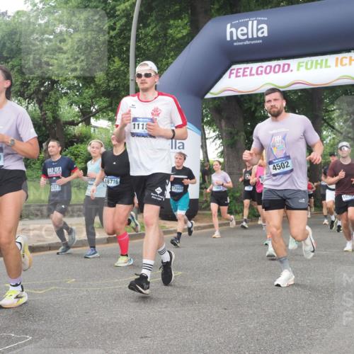 29.06.2025 - hella hamburg halbmarathon KatJ http://msf.ph/oto/8322927 29.06.2025 10:46:08 Zwischen KM18-KM19 3181, 3425, 3983, 4502, 6208, 6997, 7287, 8089 meine-sportfotos.de