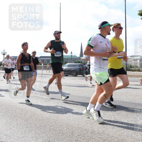 29.06.2025 - hella hamburg halbmarathon Lena Gebhardt http://msf.ph/oto/8322950 29.06.2025 10:00:09 Lombardsbrücke 32, 4796, 7824, 1384, 6581, 1006, 1019, 1125, 1180, 1239, 1264, 1526, 1834, 1914, 1955, 2027, 2086, 2099, 2159, 2346, 2348, 2364, 2447, 2582, 2584, 2606, 2652, 2676, 2677, 2730, 2910, 3042, 3177, 3181, 3319, 3836, 3861, 3898, 4013, 4231, 4419, 4594, 4632, 4772, 4796, 4813, 4940, 5015, 5134, 5272, 5277, 5341, 5728, 6082, 6084, 6104, 6174, 6201, 6202, 6220, 6260, 6462, 6470, 6581, 6587, 8330, 10031, 11568, 11844 meine-sportfotos.de