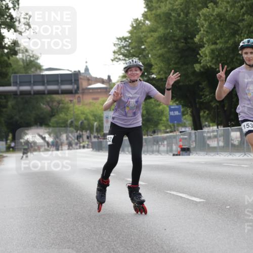 29.06.2025 - hella hamburg halbmarathon Jannik Wohlers http://msf.ph/oto/8323009 29.06.2025 09:00:27 Lombardsbrücke  meine-sportfotos.de