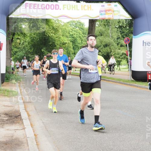 29.06.2025 - hella hamburg halbmarathon MichiJ http://msf.ph/oto/8323080 29.06.2025 10:37:26 Zwischen KM18-KM19 1216, 1381, 4261, 5978, 6712, 9695, 13159, 13225, 13688, 14012, 14248, 14526, 15523, 15620, 16403, 16731, 18064, 18370, 18489, 19020 meine-sportfotos.de