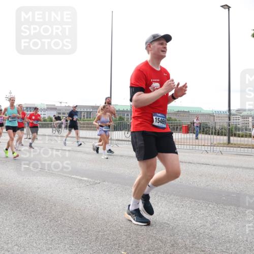 29.06.2025 - hella hamburg halbmarathon Lena Gebhardt http://msf.ph/oto/8323270 29.06.2025 10:23:04 Lombardsbrücke 5785, 266, 15469, 1029, 1362, 1853, 2294, 2479, 2766, 2925, 3003, 3029, 3034, 3600, 3601, 4190, 4266, 4728, 4793, 5223, 5343, 5629, 6502, 6578, 6784, 6785, 6849, 7188, 7190, 7266, 7276, 7529, 7891, 7925, 8355, 8687, 8688, 8716, 8918, 8920, 9133, 9256, 9301, 9877, 9913, 10205, 10739, 10826, 11798, 12025, 12073, 12190, 12265, 13560, 13921, 14041, 14338, 14525, 14801, 14821, 16416, 16558, 17013, 17099, 17207, 17299, 17719 meine-sportfotos.de