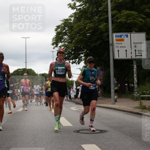 29.06.2025 - hella hamburg halbmarathon Yannick Fuchs http://msf.ph/oto/8323445 29.06.2025 10:51:19 20KM 1200, 1239, 1387, 1563, 1715, 1719, 1972, 2236, 2282, 2652, 3575, 4261, 5015, 5134, 5391, 5457, 5458, 5728, 6720, 6892, 7159, 7269, 8744, 9450, 10383, 10408, 11832, 12144, 12509, 12773, 12774, 13245, 13376, 13523, 13664, 14361, 14737, 14881, 14951, 15090, 15110, 15125, 15189, 15220, 15349, 15664, 16093, 16418, 16830, 16909, 17201, 17758, 17769, 17848, 18388, 18508 meine-sportfotos.de