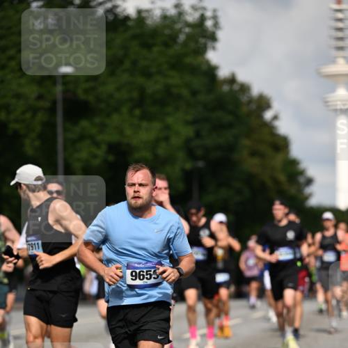 29.06.2025 - hella hamburg halbmarathon Dr. Thomas Lammeyer http://msf.ph/oto/8323636 29.06.2025 09:55:36 Kennedybrücke 1312, 1353, 1569, 1763, 2653, 2880, 3437, 3618, 3697, 4565, 4991, 5014, 5047, 5129, 5231, 5690, 5987, 6490, 6700, 6770, 7185, 8074, 8359, 8564, 8900, 9358, 9547, 9659, 10319, 10978, 11021, 11062 meine-sportfotos.de