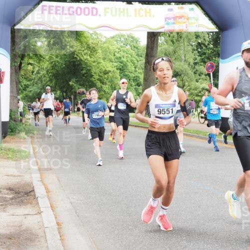 29.06.2025 - hella hamburg halbmarathon MichiJ http://msf.ph/oto/8323850 29.06.2025 10:37:29 Zwischen KM18-KM19 1216, 1381, 2878, 5978, 6712, 9551, 11975, 13159, 13688, 13812, 13875, 14248, 15523, 16731, 17319, 17384, 17908, 18064, 18370 meine-sportfotos.de