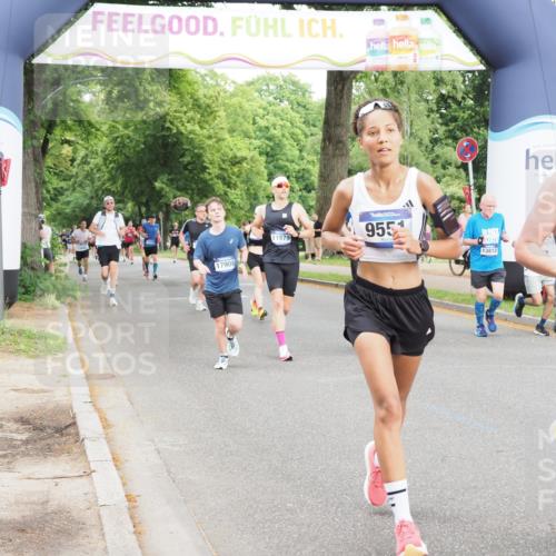 29.06.2025 - hella hamburg halbmarathon MichiJ http://msf.ph/oto/8323903 29.06.2025 10:37:29 Zwischen KM18-KM19 1216, 1381, 2878, 5978, 6712, 9551, 11975, 13159, 13688, 13812, 13875, 14248, 15523, 16731, 17319, 17384, 17908, 18064, 18370 meine-sportfotos.de