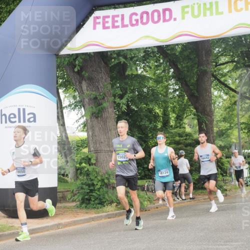 29.06.2025 - hella hamburg halbmarathon KatJ http://msf.ph/oto/8324362 29.06.2025 10:16:55 Zwischen KM18-KM19  meine-sportfotos.de
