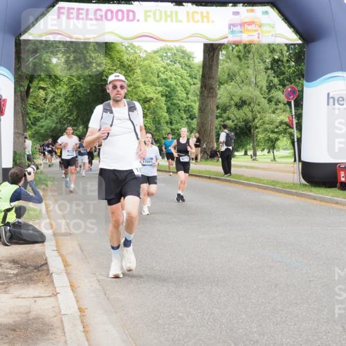 29.06.2025 - hella hamburg halbmarathon MichiJ http://msf.ph/oto/8324391 29.06.2025 10:37:34 Zwischen KM18-KM19 1216, 1399, 2878, 3543, 8899, 9551, 11579, 11975, 13812, 13875, 14794, 16731, 16877, 17001, 17319, 17384, 17908, 18370 meine-sportfotos.de
