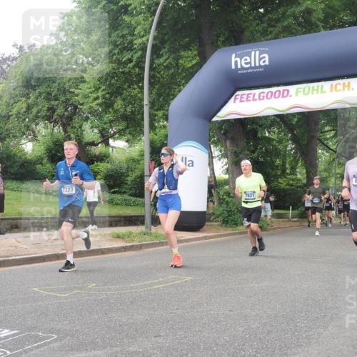 29.06.2025 - hella hamburg halbmarathon KatJ http://msf.ph/oto/8324788 29.06.2025 10:46:23 Zwischen KM18-KM19 4986, 7031, 7223, 7824, 8030, 8509 meine-sportfotos.de