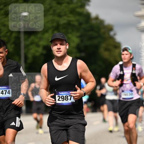 29.06.2025 - hella hamburg halbmarathon Dr. Thomas Lammeyer http://msf.ph/oto/8324874 29.06.2025 10:17:31 Kennedybrücke 1007, 1194, 1859, 1939, 2055, 2359, 2721, 2904, 2961, 2987, 3218, 3729, 4001, 4795, 4950, 5232, 5631, 6026, 6207, 7346, 7460, 7913, 8913, 9128, 9612, 9631 meine-sportfotos.de