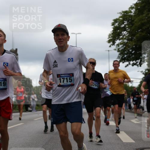 29.06.2025 - hella hamburg halbmarathon Yannick Fuchs http://msf.ph/oto/8324952 29.06.2025 10:51:25 20KM 1200, 1239, 1563, 1715, 1719, 1972, 2236, 2606, 2652, 3141, 3575, 4261, 5015, 5134, 5391, 5457, 5458, 5728, 6281, 6302, 6720, 6892, 7159, 7269, 7833, 8744, 9450, 10383, 10408, 12144, 12509, 12773, 12774, 13376, 13523, 13664, 14361, 14737, 14881, 14951, 15090, 15110, 15125, 15189, 15220, 15349, 15664, 16093, 16418, 17201, 17758, 17769, 17848, 18388, 18508 meine-sportfotos.de