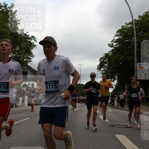 29.06.2025 - hella hamburg halbmarathon Yannick Fuchs http://msf.ph/oto/8324985 29.06.2025 10:51:26 20KM 1200, 1239, 1563, 1715, 1719, 1972, 2236, 2606, 2652, 2806, 3141, 3575, 4261, 4579, 5015, 5134, 5391, 5457, 5458, 6281, 6302, 6720, 6892, 7159, 7269, 7833, 8744, 9450, 10383, 10408, 12144, 12509, 12773, 12774, 13376, 13523, 13664, 14361, 14737, 14881, 14951, 15090, 15110, 15125, 15189, 15220, 15349, 15664, 16093, 16418, 17201, 17455, 17758, 17769, 18508 meine-sportfotos.de