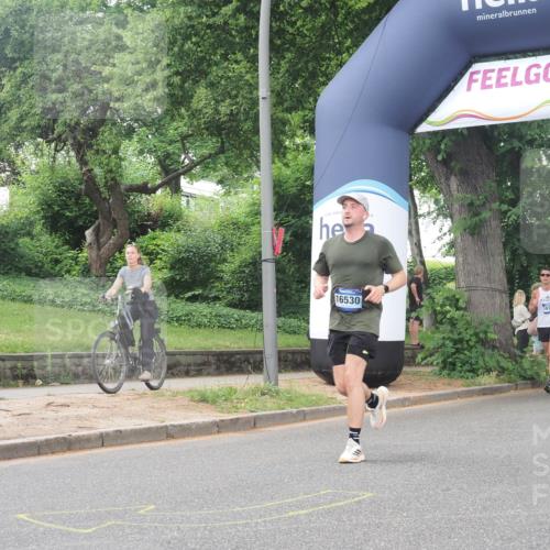 29.06.2025 - hella hamburg halbmarathon KatJ http://msf.ph/oto/8325084 29.06.2025 10:46:26 Zwischen KM18-KM19 6470, 7031, 7223, 7824, 8030, 8509 meine-sportfotos.de