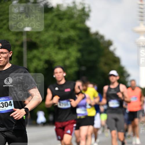 29.06.2025 - hella hamburg halbmarathon Dr. Thomas Lammeyer http://msf.ph/oto/8325150 29.06.2025 09:55:40 Kennedybrücke 1057, 1312, 1353, 1569, 1763, 2653, 2880, 3437, 3618, 3697, 4565, 4871, 5014, 5047, 5129, 5231, 5336, 5690, 5987, 6700, 6770, 7185, 7710, 8074, 8359, 8564, 8900, 9358, 9547, 9659, 10691, 10978, 11021, 11062 meine-sportfotos.de