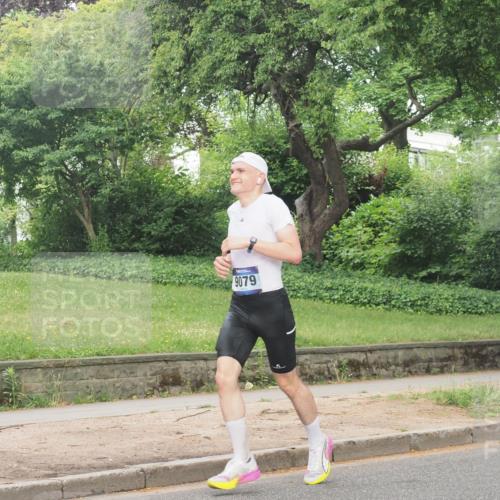 29.06.2025 - hella hamburg halbmarathon KatJ http://msf.ph/oto/8325745 29.06.2025 10:17:01 Zwischen KM18-KM19  meine-sportfotos.de