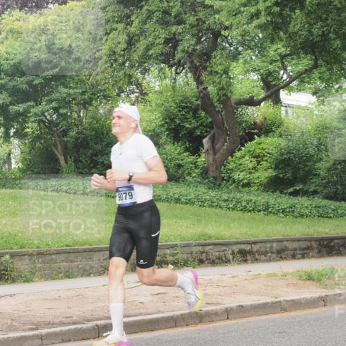 29.06.2025 - hella hamburg halbmarathon KatJ http://msf.ph/oto/8325812 29.06.2025 10:17:01 Zwischen KM18-KM19  meine-sportfotos.de