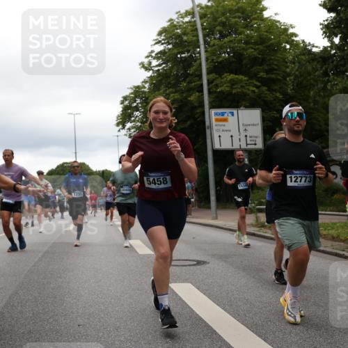 29.06.2025 - hella hamburg halbmarathon Yannick Fuchs http://msf.ph/oto/8326128 29.06.2025 10:51:30 20KM 1200, 1239, 1563, 1715, 1719, 1972, 2236, 2606, 2652, 2806, 3141, 3575, 4261, 4579, 5015, 5134, 5391, 5457, 5458, 6281, 6302, 6720, 6892, 7159, 7833, 8744, 9450, 10383, 10408, 12144, 12509, 12773, 12774, 13376, 13664, 14737, 14951, 15090, 15189, 15220, 15229, 15349, 15664, 16418, 16517, 17455, 17543, 17758, 18508 meine-sportfotos.de