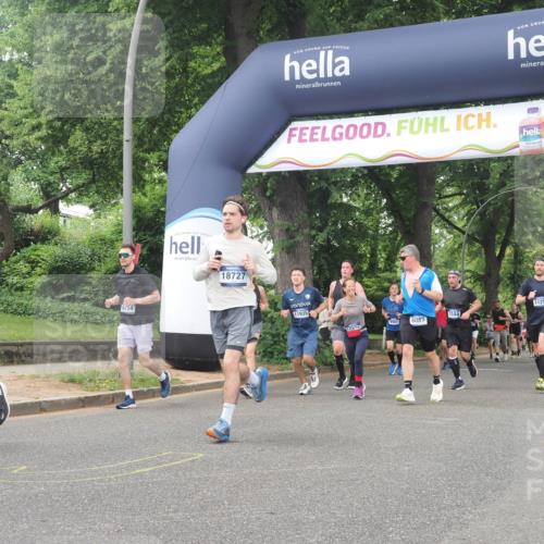 29.06.2025 - hella hamburg halbmarathon KatJ http://msf.ph/oto/8326456 29.06.2025 10:46:36 Zwischen KM18-KM19 1019, 1544, 2730, 4238, 6033, 6087, 6438, 6754, 8326 meine-sportfotos.de