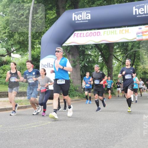 29.06.2025 - hella hamburg halbmarathon KatJ http://msf.ph/oto/8326816 29.06.2025 10:46:38 Zwischen KM18-KM19 1019, 1544, 2426, 2730, 4238, 6033, 6087, 6754 meine-sportfotos.de