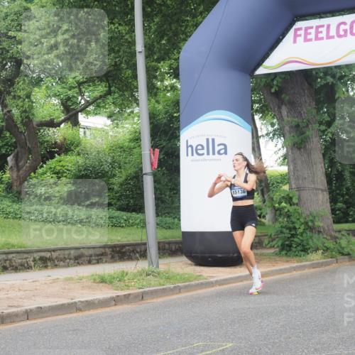 29.06.2025 - hella hamburg halbmarathon KatJ http://msf.ph/oto/8326951 29.06.2025 10:17:06 Zwischen KM18-KM19  meine-sportfotos.de