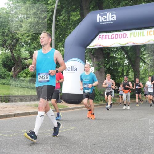 29.06.2025 - hella hamburg halbmarathon KatJ http://msf.ph/oto/8327366 29.06.2025 10:46:42 Zwischen KM18-KM19 1019, 1544, 2426, 2730, 6087, 6754 meine-sportfotos.de