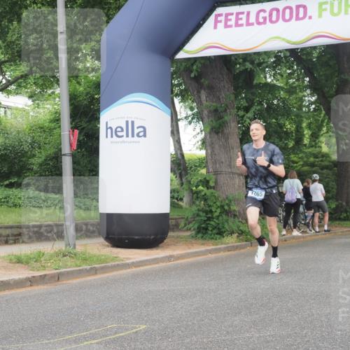 29.06.2025 - hella hamburg halbmarathon KatJ http://msf.ph/oto/8327705 29.06.2025 10:17:08 Zwischen KM18-KM19 1065 meine-sportfotos.de