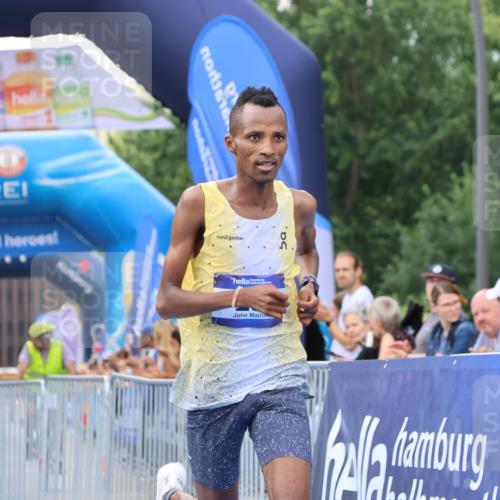 29.06.2025 - hella hamburg halbmarathon Strokosch-Dieckow http://msf.ph/oto/8327719 29.06.2025 10:02:21 Ziel 2, 22, 25 meine-sportfotos.de