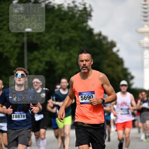 29.06.2025 - hella hamburg halbmarathon Dr. Thomas Lammeyer http://msf.ph/oto/8327951 29.06.2025 09:55:44 Kennedybrücke 1057, 1312, 1353, 1569, 1763, 3437, 3618, 3697, 4565, 4871, 5047, 5231, 5336, 5690, 5987, 6373, 6700, 6711, 7185, 7710, 8564, 9358, 9444, 9547, 9659, 10493, 10691, 10978, 11021, 11062 meine-sportfotos.de
