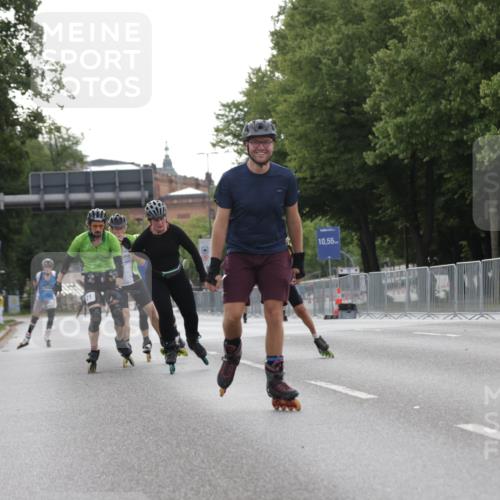 29.06.2025 - hella hamburg halbmarathon Jannik Wohlers http://msf.ph/oto/8328817 29.06.2025 09:01:01 Lombardsbrücke  meine-sportfotos.de