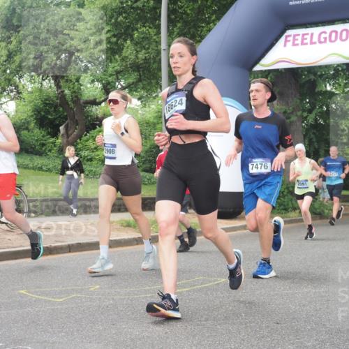 29.06.2025 - hella hamburg halbmarathon KatJ http://msf.ph/oto/8329354 29.06.2025 10:46:53 Zwischen KM18-KM19 2091, 7476, 8481, 8531 meine-sportfotos.de