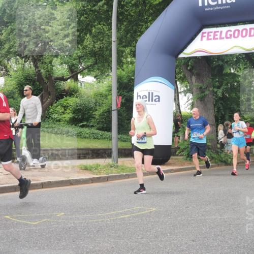 29.06.2025 - hella hamburg halbmarathon KatJ http://msf.ph/oto/8329495 29.06.2025 10:46:54 Zwischen KM18-KM19 1681, 2091, 7476, 8481, 8531 meine-sportfotos.de