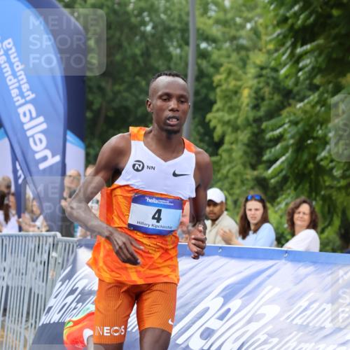 29.06.2025 - hella hamburg halbmarathon Strokosch-Dieckow http://msf.ph/oto/8329677 29.06.2025 10:01:55 Ziel 4 meine-sportfotos.de