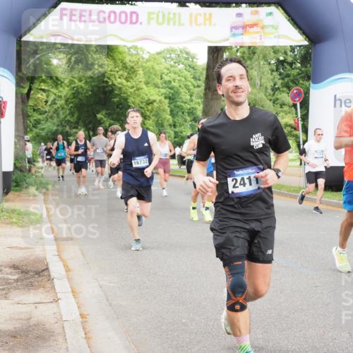 29.06.2025 - hella hamburg halbmarathon MichiJ http://msf.ph/oto/8329895 29.06.2025 10:38:01 Zwischen KM18-KM19 1119, 1817, 2411, 2823, 4346, 5087, 5336, 6125, 7224, 10691, 12016, 12235, 12545, 13051, 13758, 16732, 16800, 17221, 18884, 18960, 18982, 19007 meine-sportfotos.de