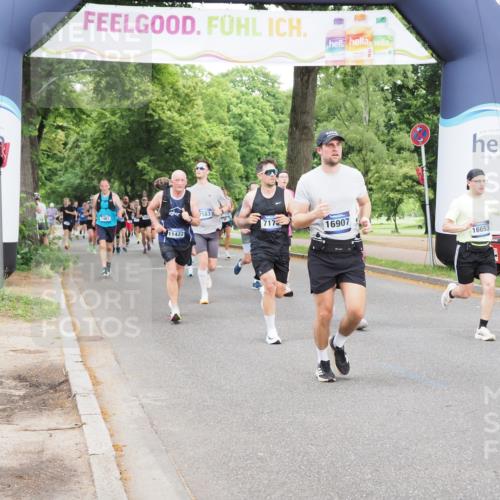 29.06.2025 - hella hamburg halbmarathon MichiJ http://msf.ph/oto/8330239 29.06.2025 10:38:04 Zwischen KM18-KM19 1461, 1466, 1817, 2411, 2823, 4346, 5087, 5336, 7176, 7224, 7583, 10371, 11422, 12235, 12450, 12545, 13051, 16653, 16732, 16907, 18884, 19007 meine-sportfotos.de