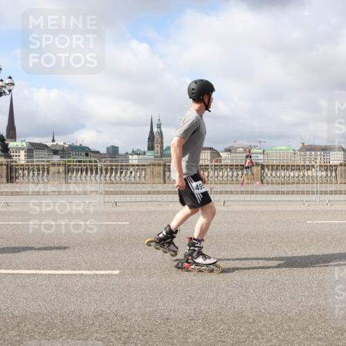 29.06.2025 - hella hamburg halbmarathon Lena Gebhardt http://msf.ph/oto/8330400 29.06.2025 09:08:39 Lombardsbrücke 1, 495 meine-sportfotos.de